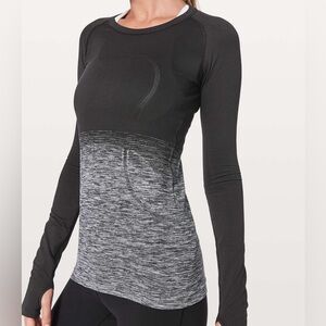 Lululemon Swiftly Tech Long Sleeve Black and White Size 4